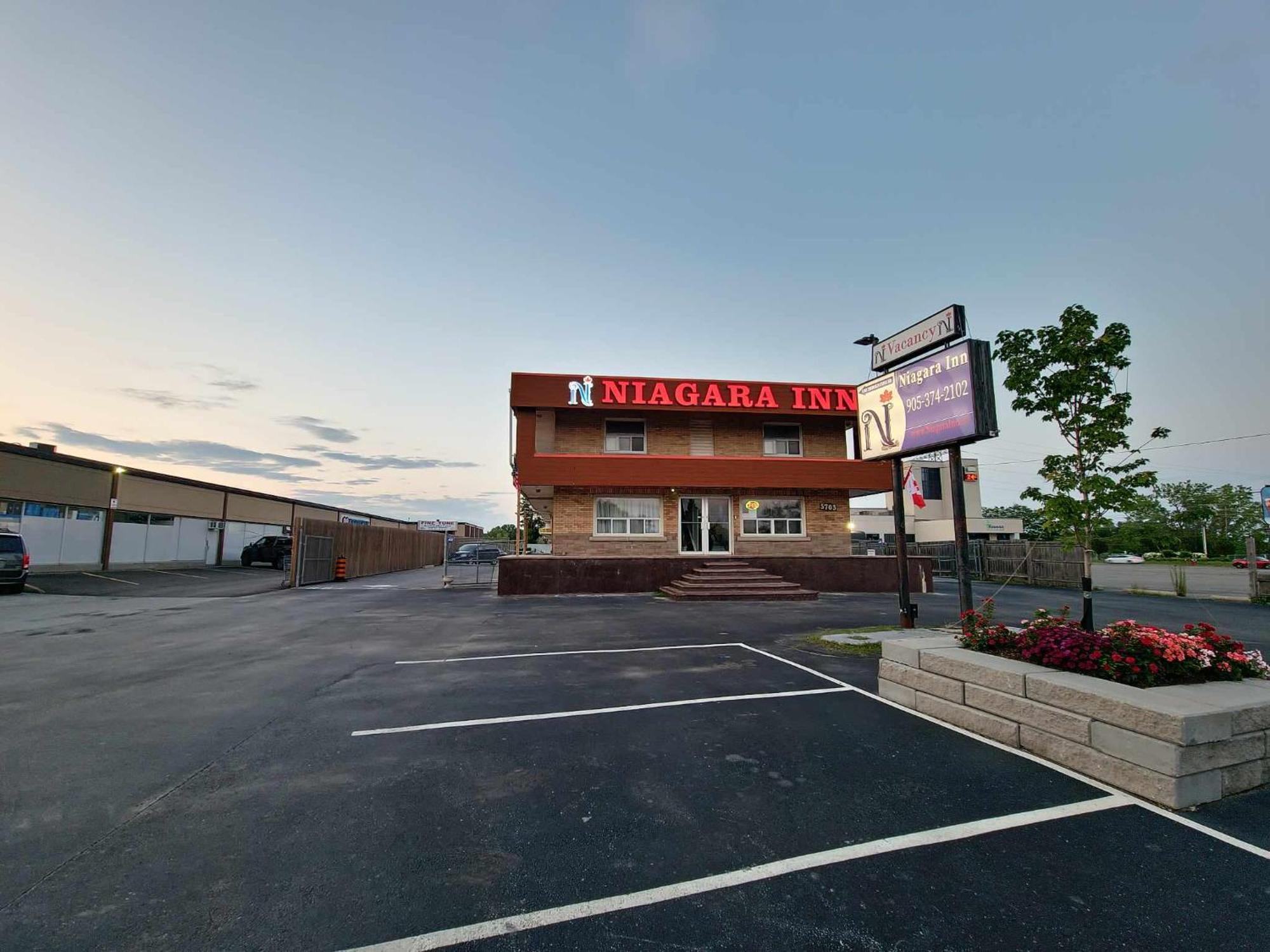 Niagara Inn Екстериор снимка